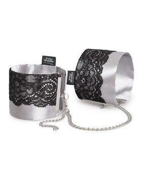 Наручники з атласної тканини Fifty Shades of Grey Play Nice з мереживом FS80023 фото