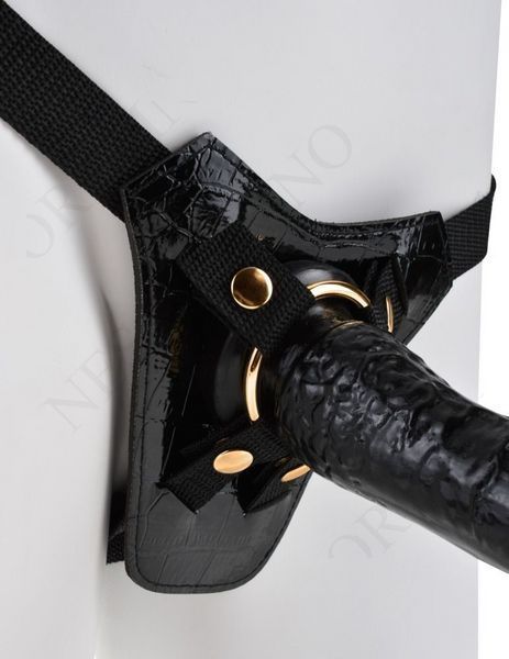 Страпон Pipedream Fetish Fantasy Gold на трусиках, чорний PD544108 фото
