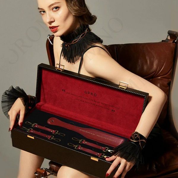 Набір BDSM Валіза Бажаний червоний шкіряний Kinky Tools Set UPKO U60738 фото