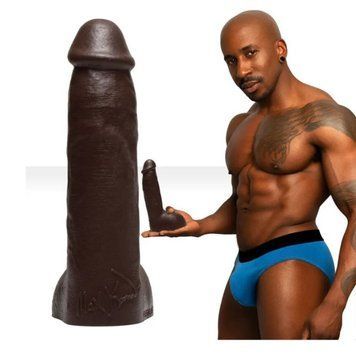 Фалоімітатор з мошонкою реалістичний Fleshjack Boys Max Konnor Dildo (RP), чорний, 24 см х 4.9 см FL12663 фото