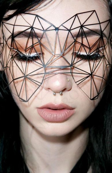 Вінілова маска на наклейках Bijoux Indiscrets B0190 фото